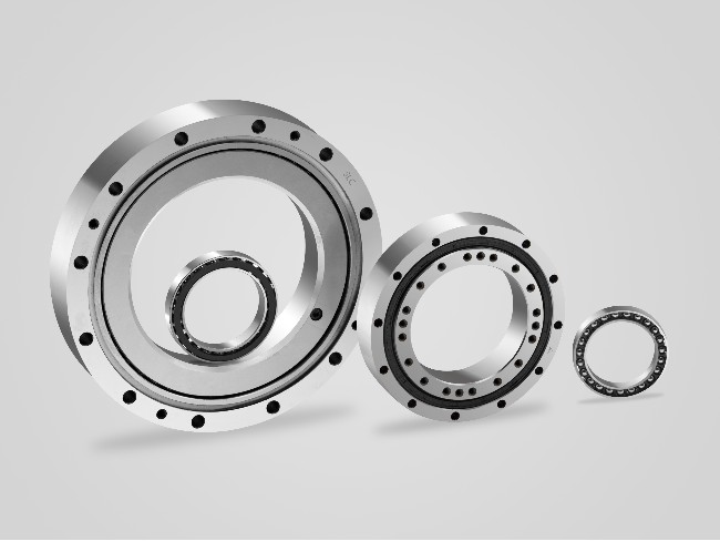 交叉滾子軸承原理結構是什么？三立交叉滾子軸承優點有哪些？